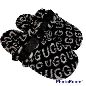 Ugg Men’s Fluff It Pop Slippers